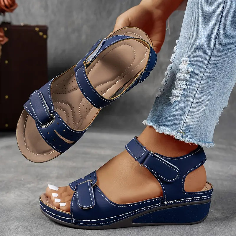 Clara™ ortopædiske sandaler med kilehæl