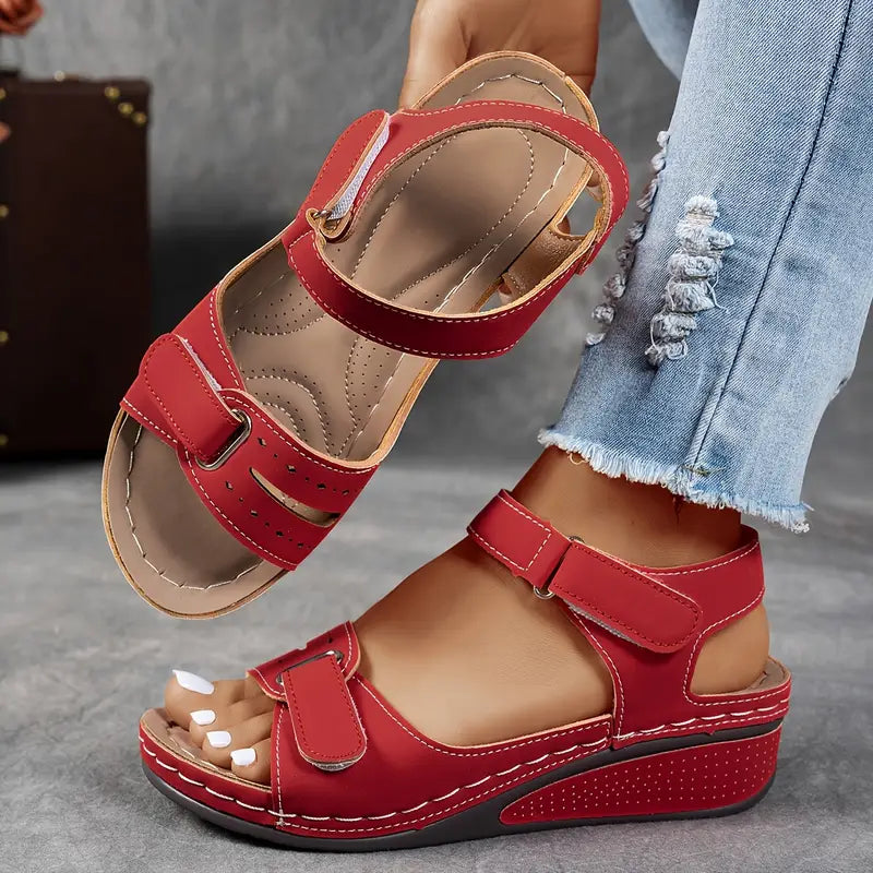 Clara™ ortopædiske sandaler med kilehæl