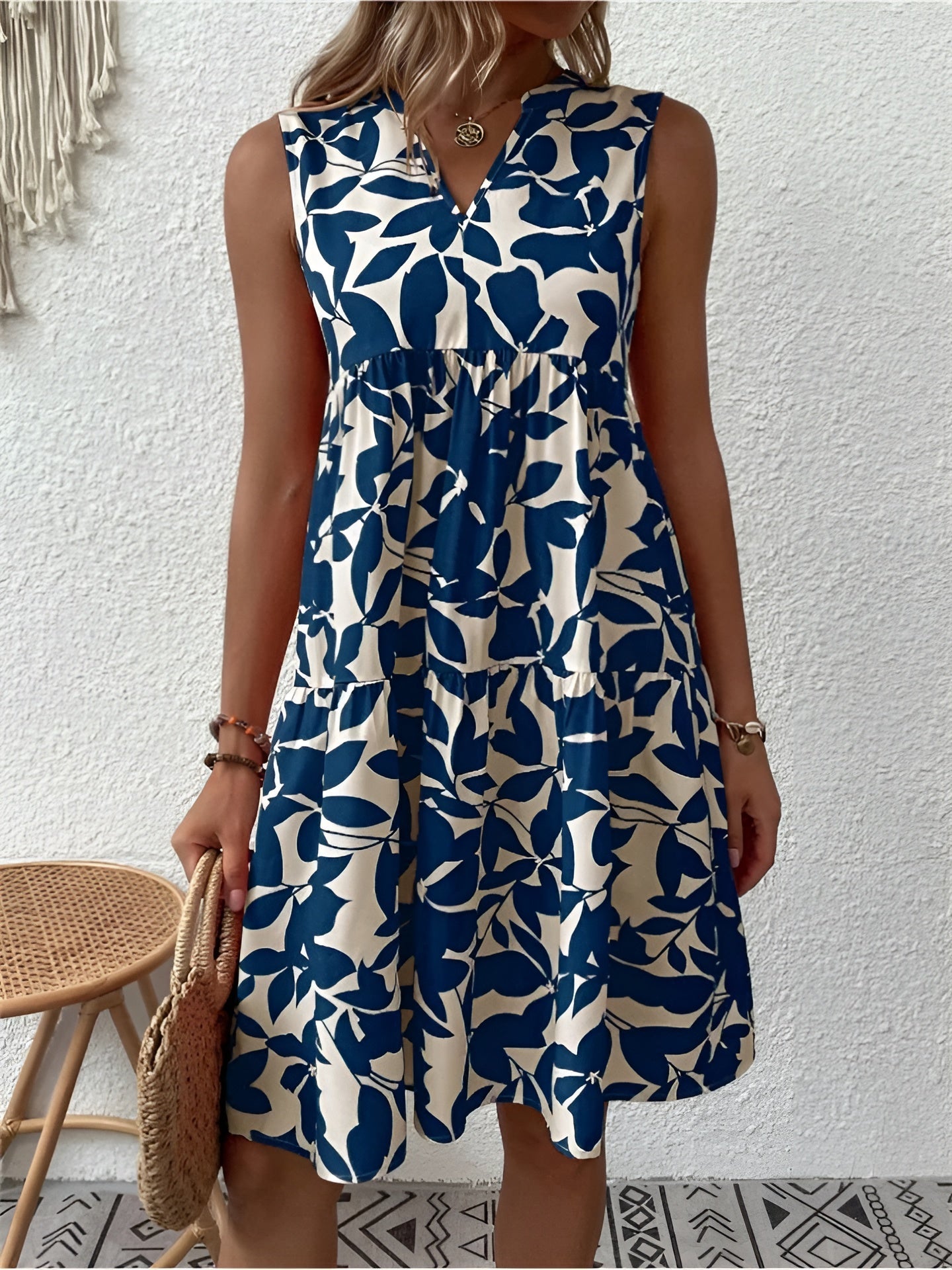 Maria™ – Elegant V-hals sommerkjole