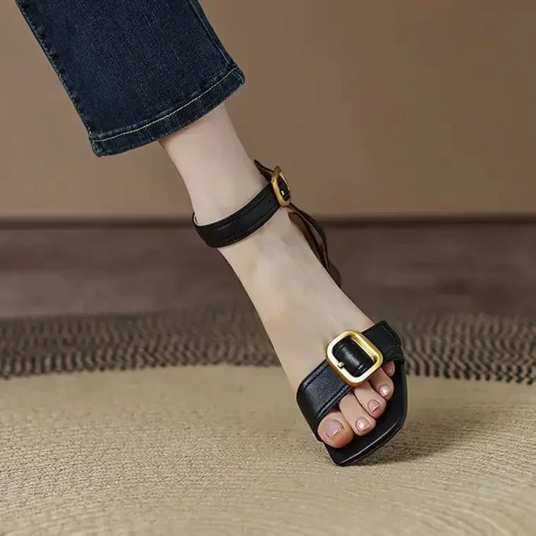 Naomi Stilfulde Mary Janes