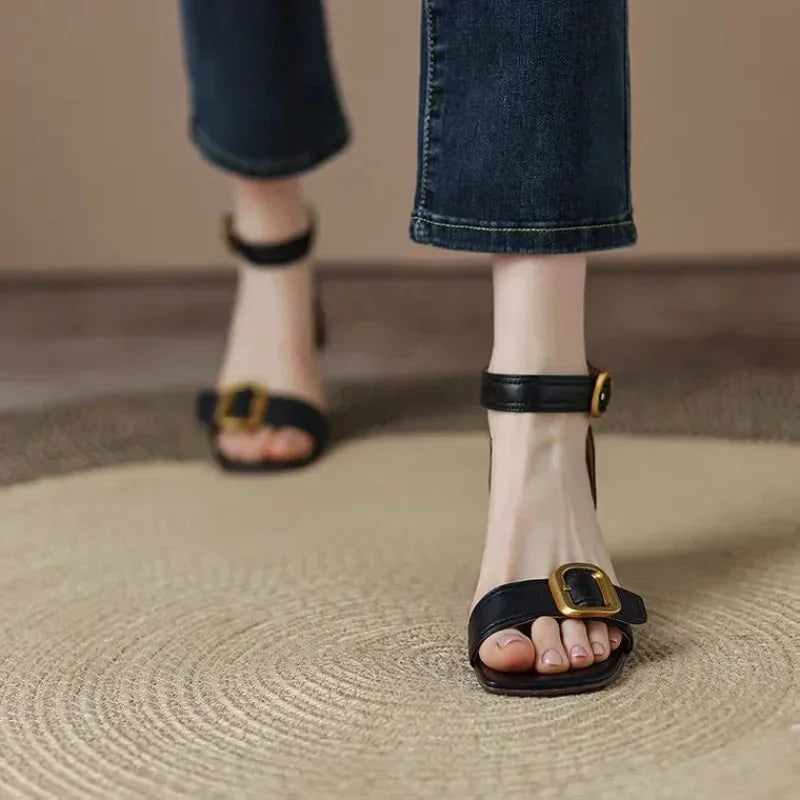 Naomi Stilfulde Mary Janes