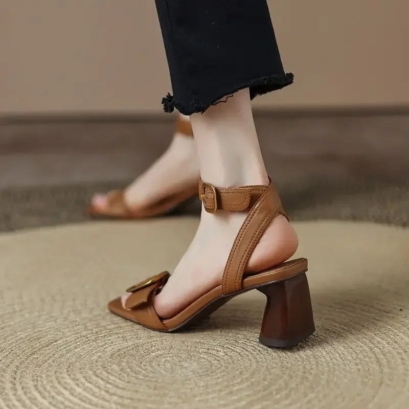 Naomi Stilfulde Mary Janes