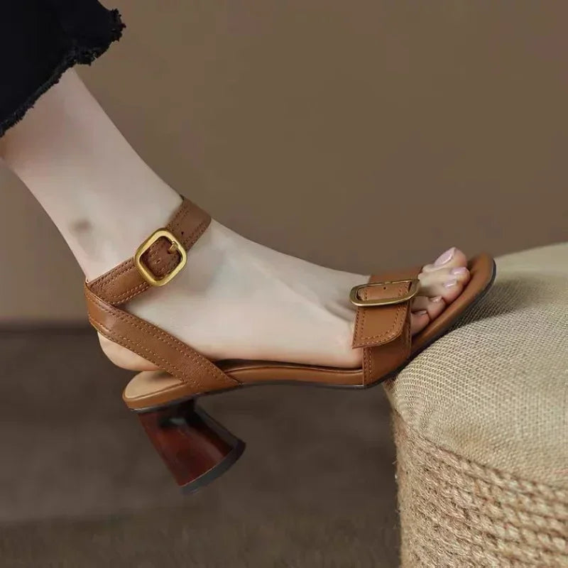 Naomi Stilfulde Mary Janes