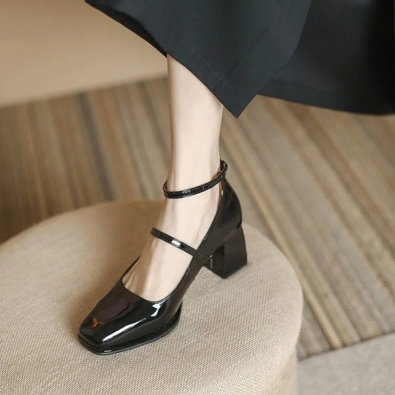 Elegante Ankelrem Mary Janes