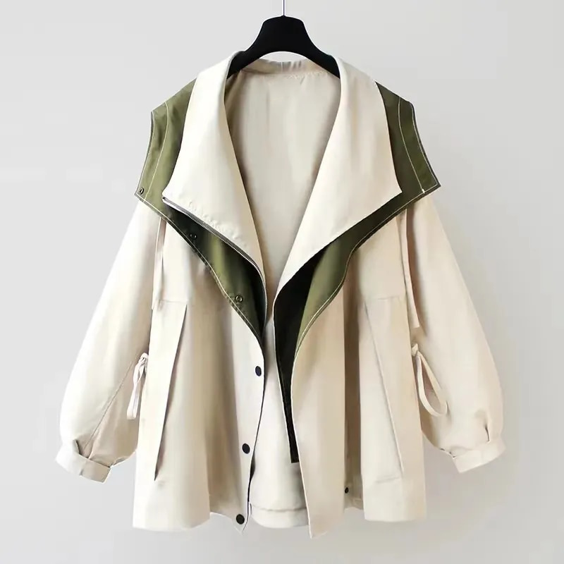 Julie™ | Elegant jakke med beskyttelse mod vejr og vind