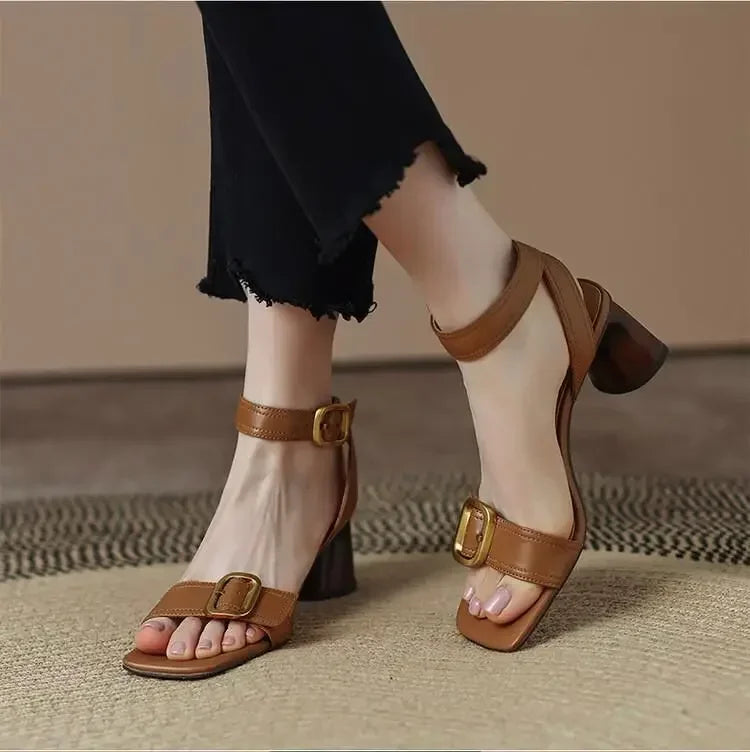 Naomi Stilfulde Mary Janes