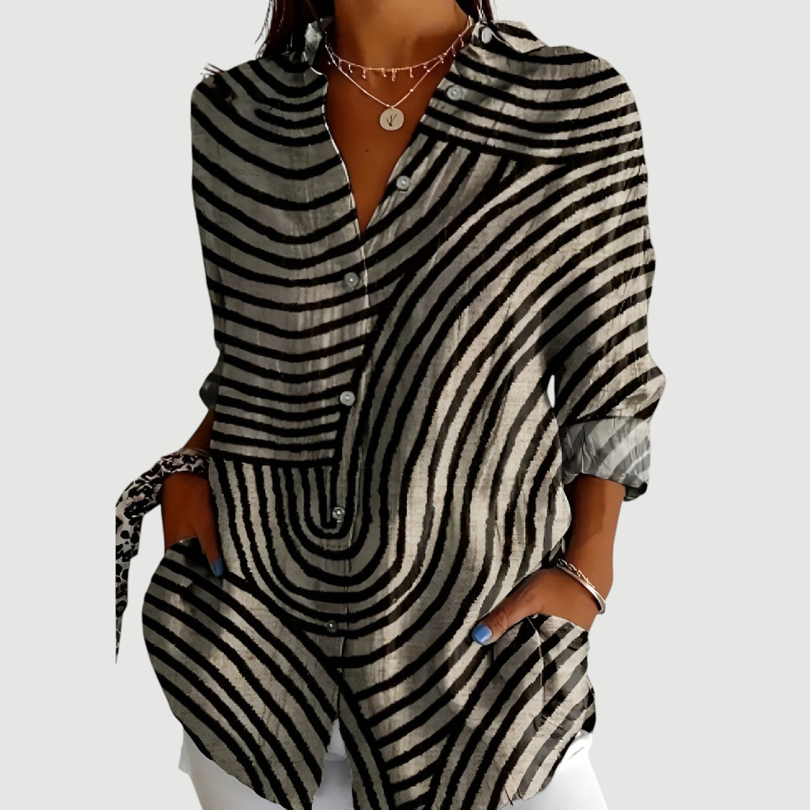 Olivia™ | Bluse med farverigt design